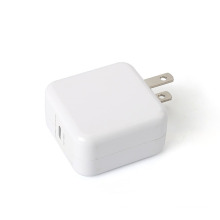 Portable 18W Pd Fast Charger Type C USB-C Pd Adapter USB Wall Charger